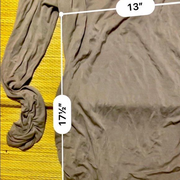 Long Sleeve Turtle Neck Size Small - Picture 2 of 3